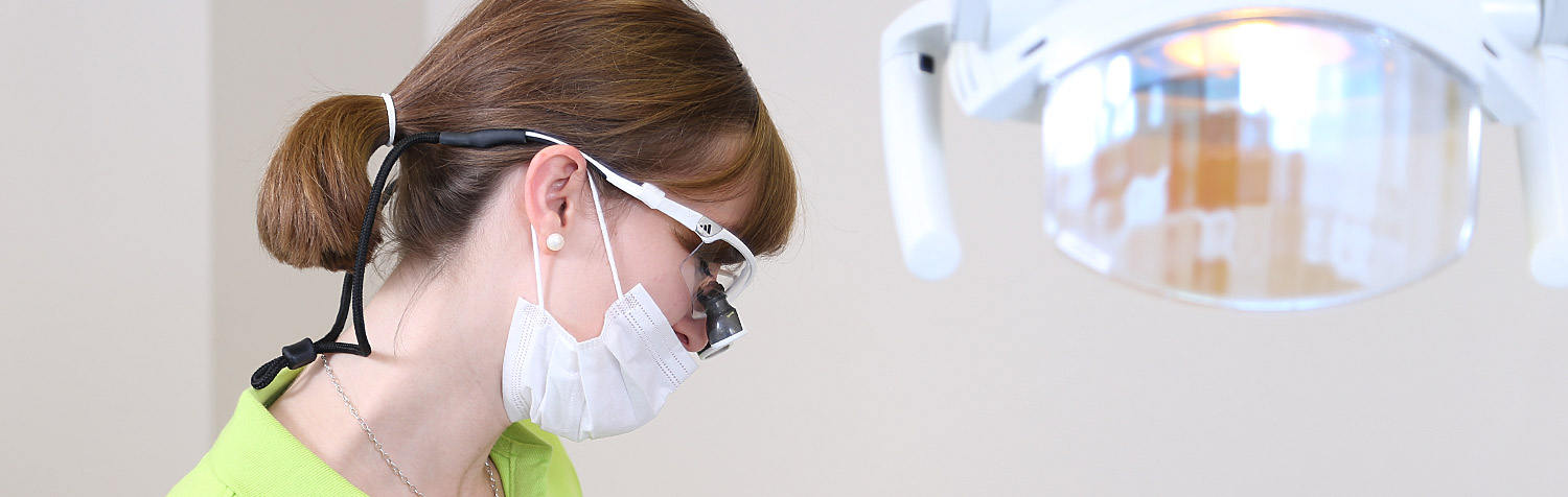 Zahnarzt Idstein - Zahnarztpraxis Engel-Arndt - Zahnarzt Ihres Vertrauens